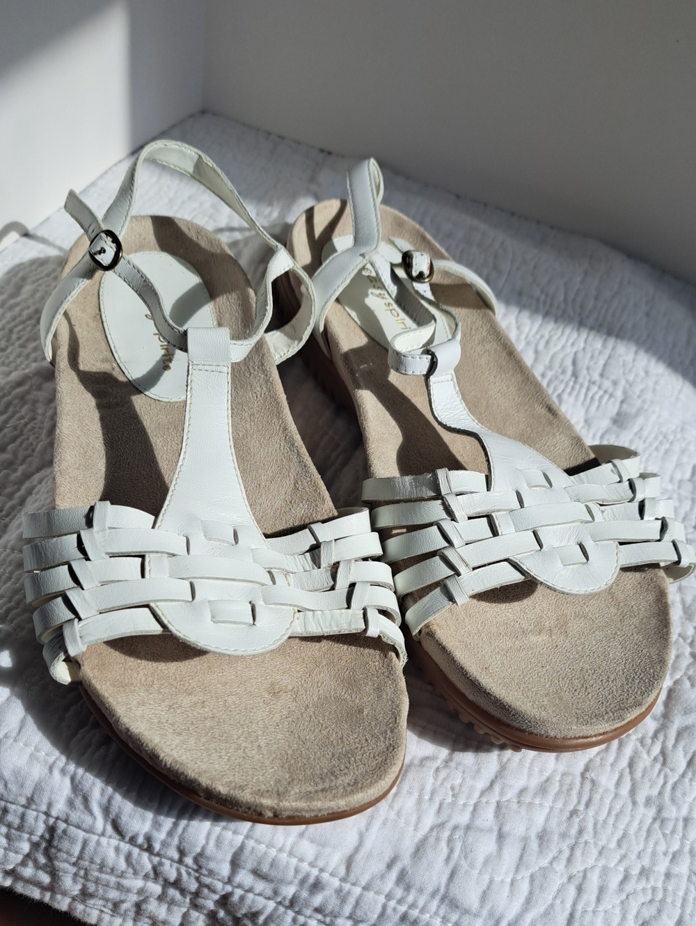 Easy Spirit White Learher Sandals Woven Size 8.5WW Madison